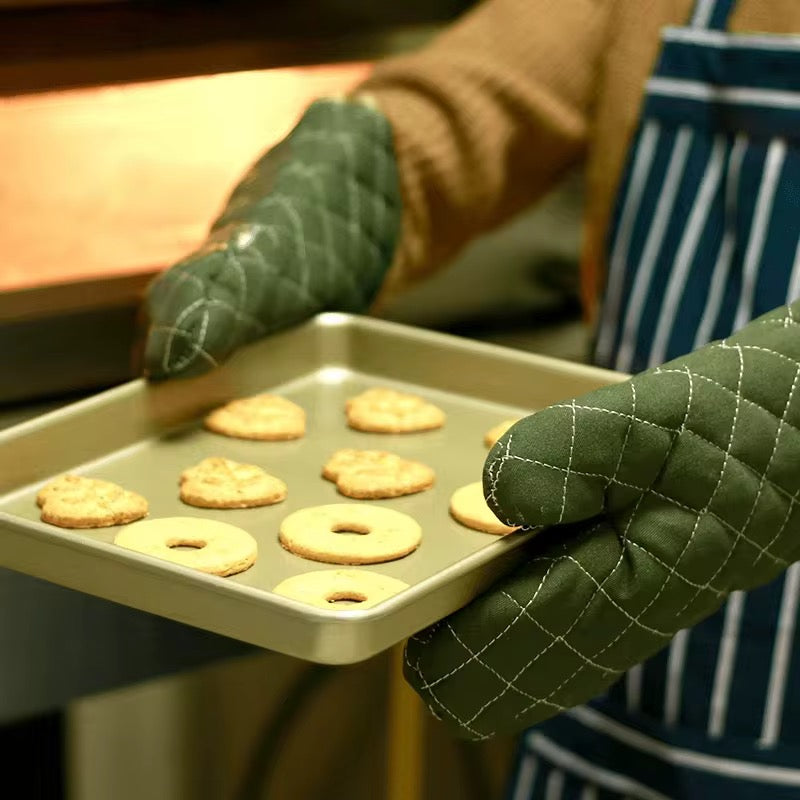 Cotton Oven Mitt Set