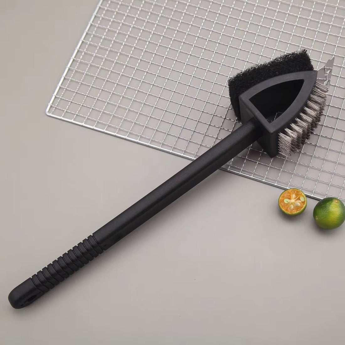 Long Grill Cleaning Brush