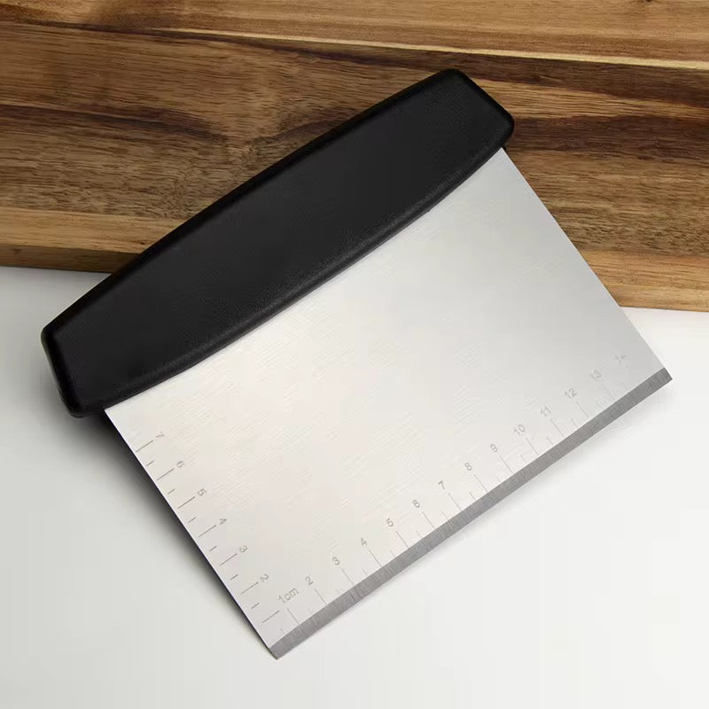 Stainless Steel Scaled Dough Cutter